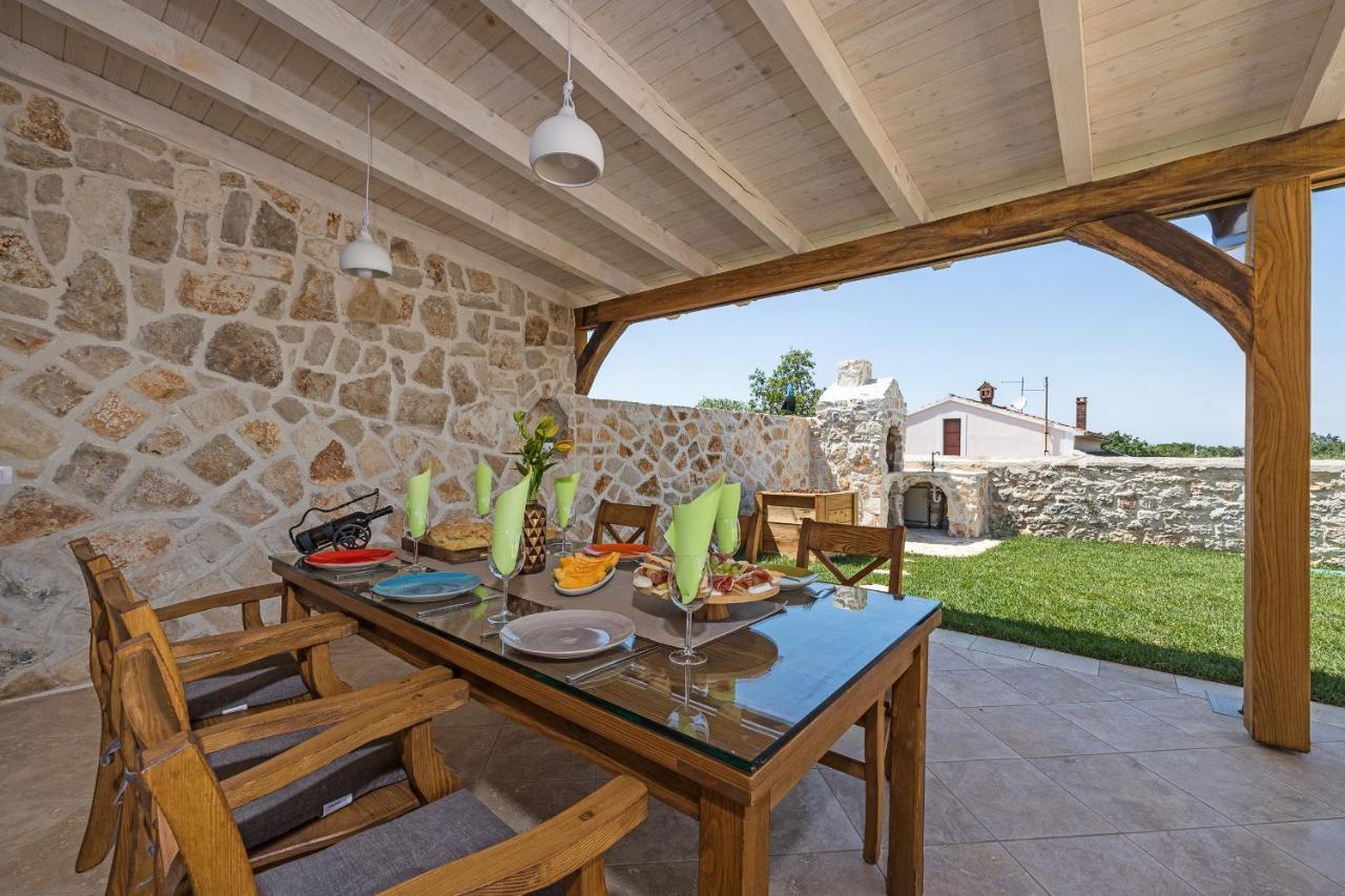 Stone House Dijana Istria Sveti Lovrec Villa Sveti Lovreč Pazenatički Exterior foto