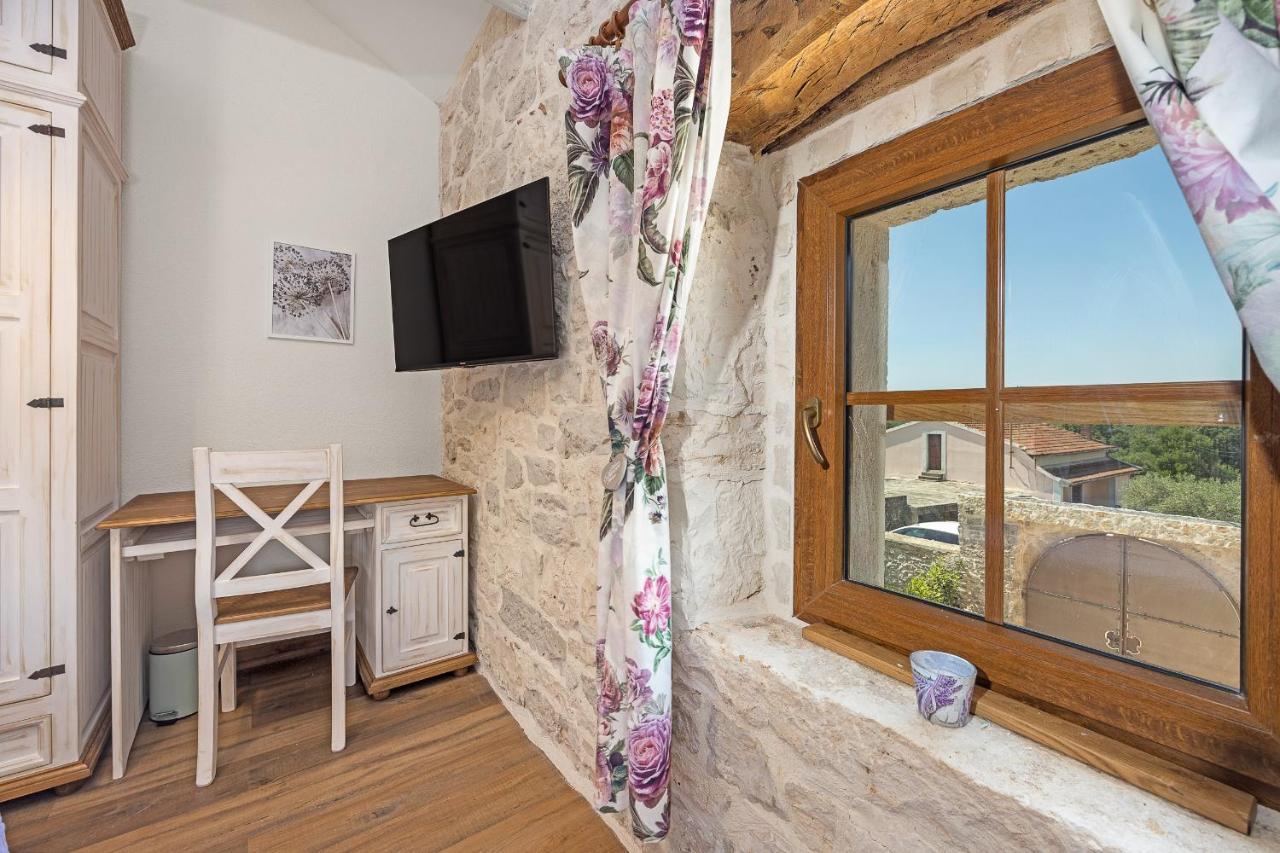 Stone House Dijana Istria Sveti Lovrec Villa Sveti Lovreč Pazenatički Exterior foto